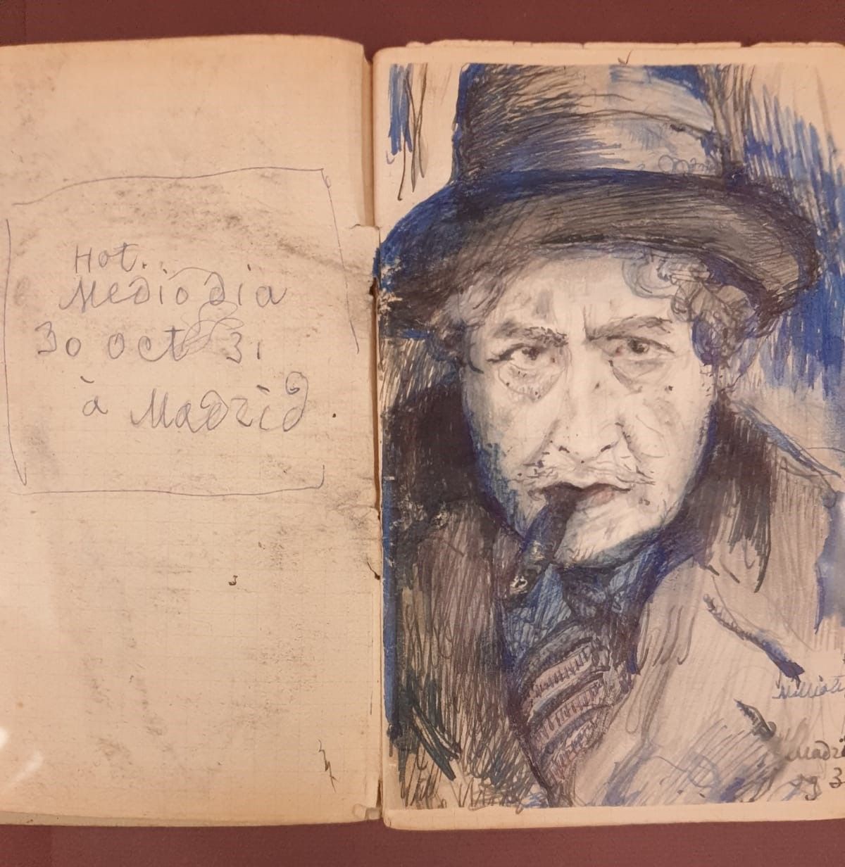 Дневник. 1931. Справа Автопортрет с сигарой