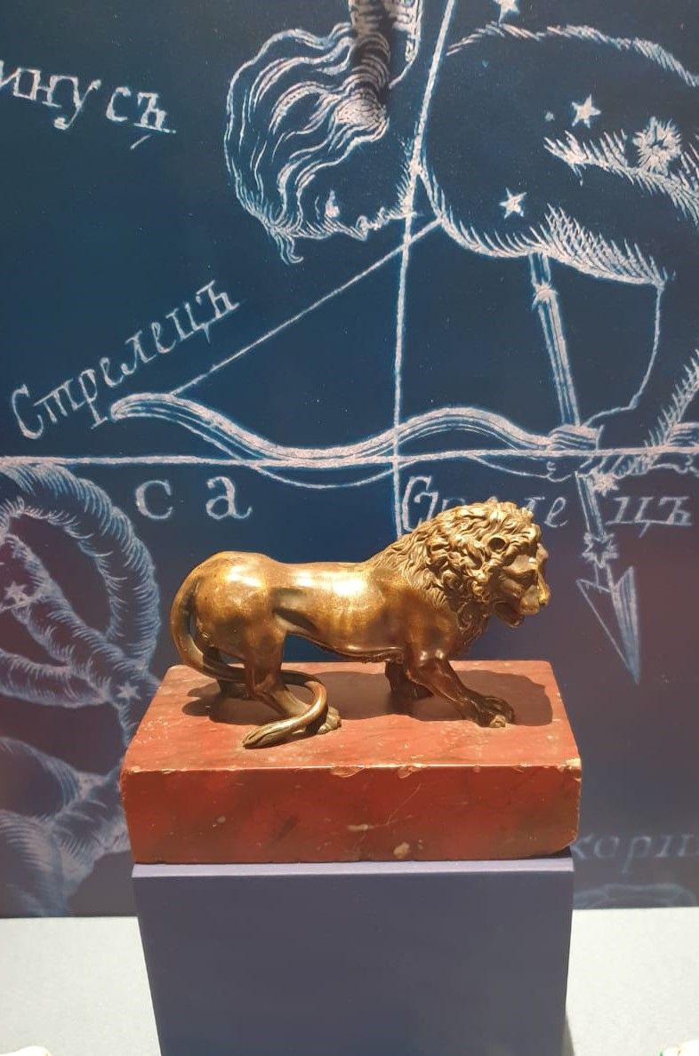 Пресс-папье. Западная Европа. Середина XIX в. Бронза, мрамор. Литье, чеканка, патинирование