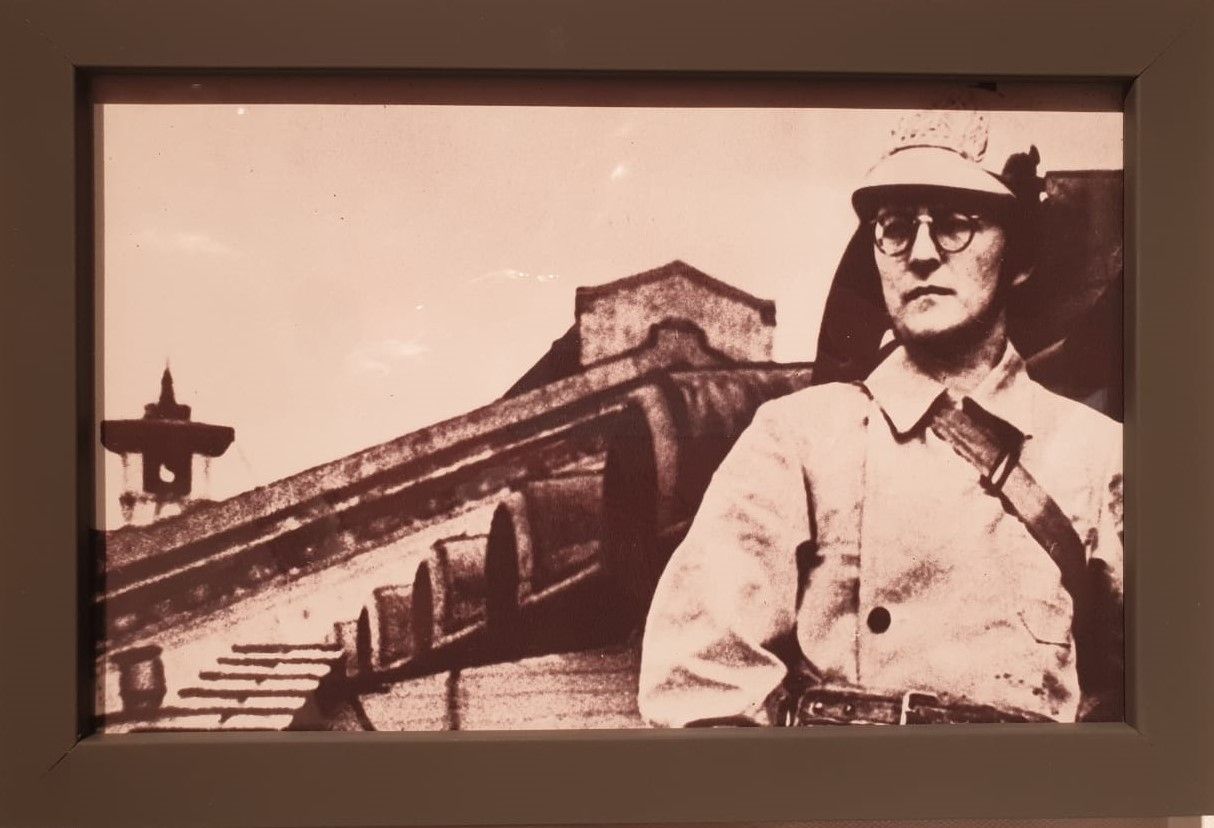 Дмитрий Шостакович - боец противопожарной команды Ленинград, 1941
