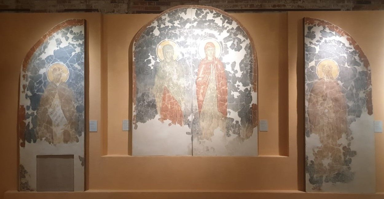 Церковь Спаса Преображения на Ковалеве. Настенная живопись 1380 Известковое основание, титан, минеральные краски, фреско-темпера