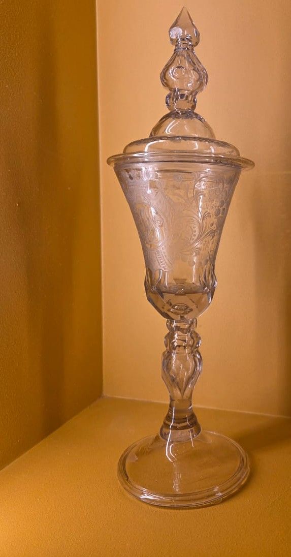 Кубок. Россия. Середина XVIII в. стекло, гранение, гравировка