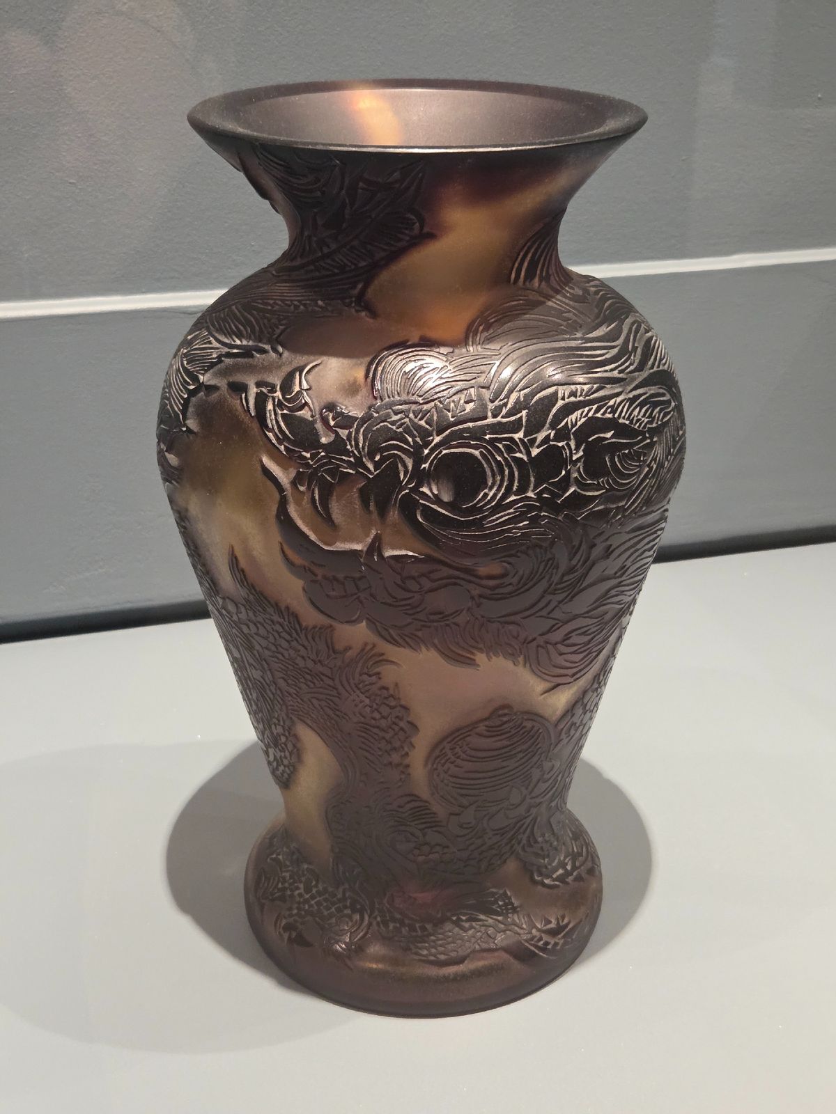 Владимир Касаткин. Дракон. 2002 хрусталь, протравка, гравировка